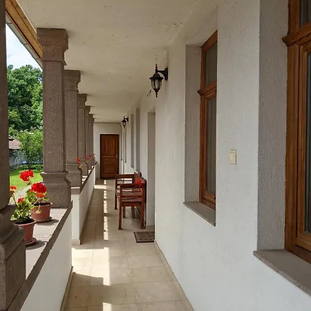Rozsakert Vendeghaz Apartment Szomolya Exterior photo